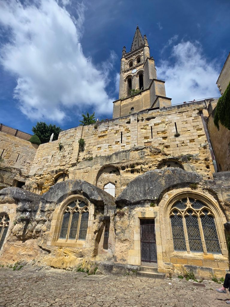 Saint-Emilion monolithic church. sightseeing near Bordeaux